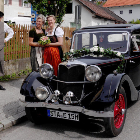 Riley Oldtimer Hochzeitsauto