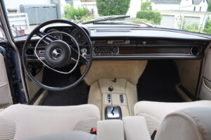 Mercedes 300 SEL Oldtimer Hochzeitsauto Oldtimerzentrale