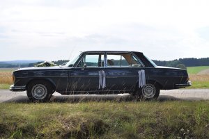 Mercedes Benz Oldtimer Hochzeitsauto