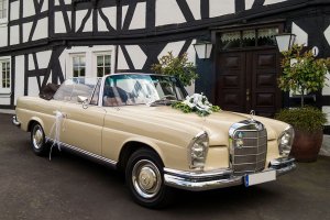 Mercedes Cabrio Oldtimer Hochzeitsauto