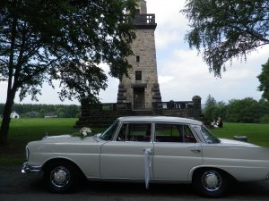 Mercedes Heckflosse Oldtimer Hochzeitsauto