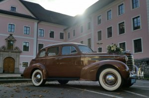 Oldsmobile F37 Oldtimer Hochzeitsauto Ausrtria Österreich