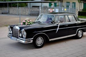 Mercedes Benz Oldtimer Hochzeitsauto