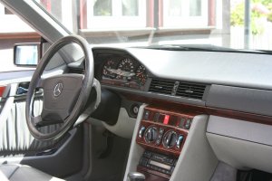 Mercedes Benz Oldtimer Hochzeitsauto