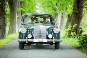 Mercedes-Benz-Oldtimer-Hochzeitsauto