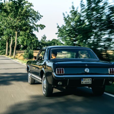 Ford Mustang Oldtimer Hochzeitsauto