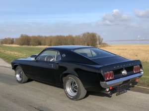 Ford Mustang Oldtimer Hochzeitsauto