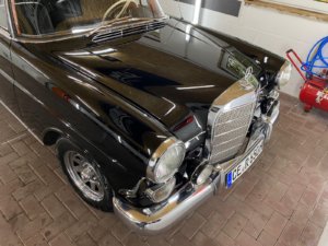 Mercedes Benz Oldtimer Hochzeitsauto