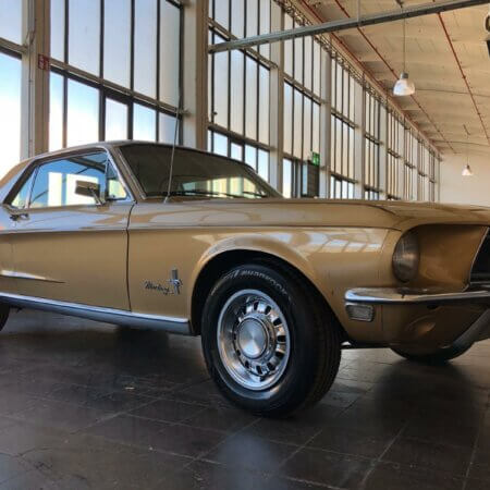 Ford Mustang Coupe Oldtimer Hochzeitsauto Oldtimerzentrale