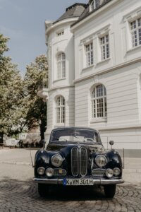 BMW 501 V6 Barockengel Oldtimer Hochzeitsauto Oldtimerzentrale