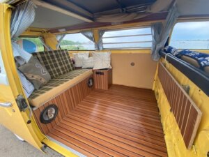 VW Bus T2 Bulli Hochzeitsauto Oldtimer Oldtimerzentrale
